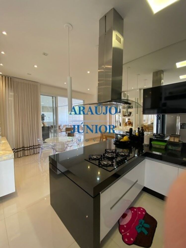 Casa à venda com 4 quartos, 480m² - Foto 17