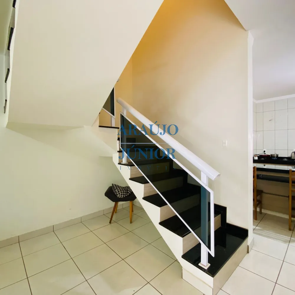 Casa, 3 quartos, 300 m² - Foto 11