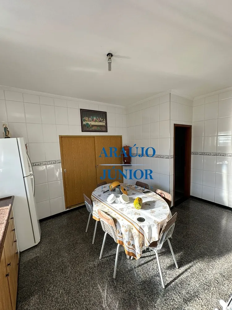 Casa, 3 quartos, 164 m² - Foto 4