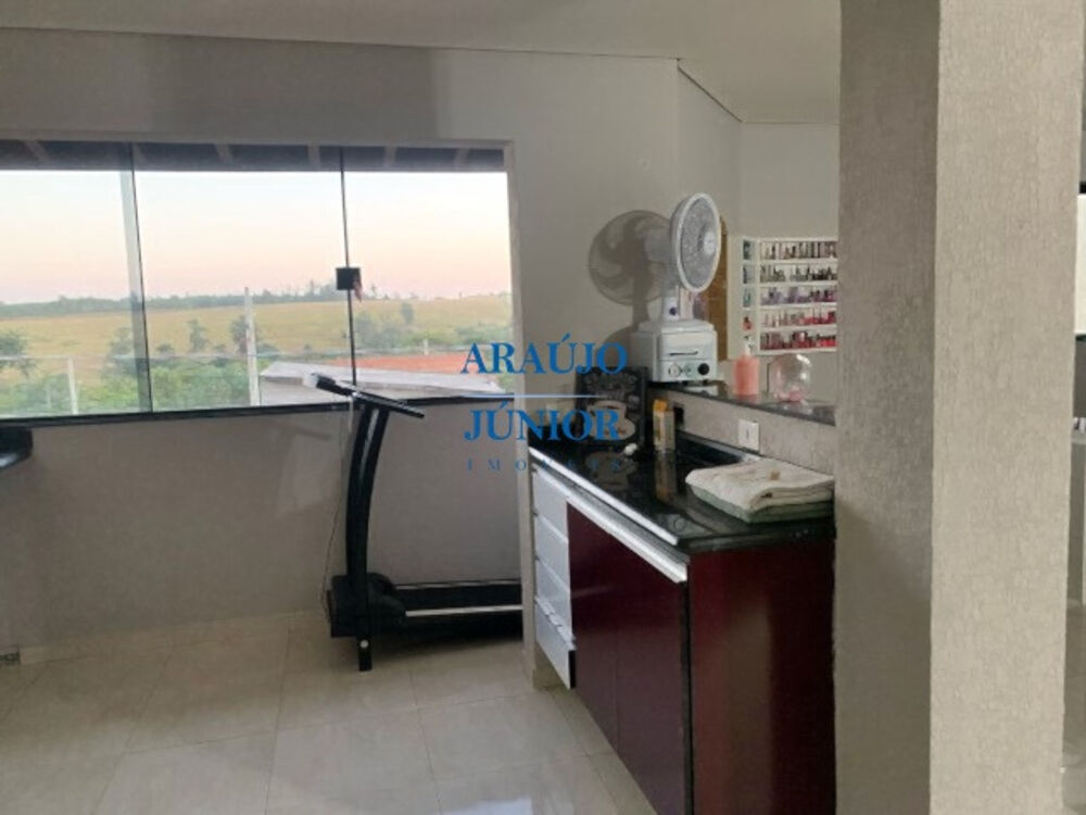 Casa à venda com 3 quartos, 170m² - Foto 8