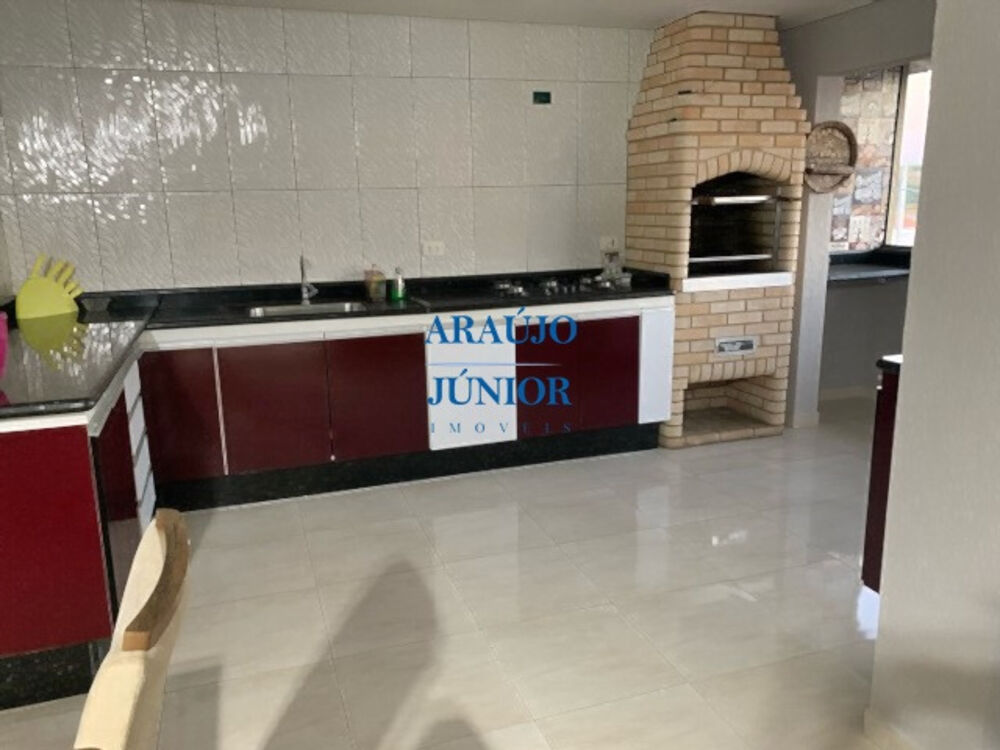 Casa à venda com 3 quartos, 170m² - Foto 3