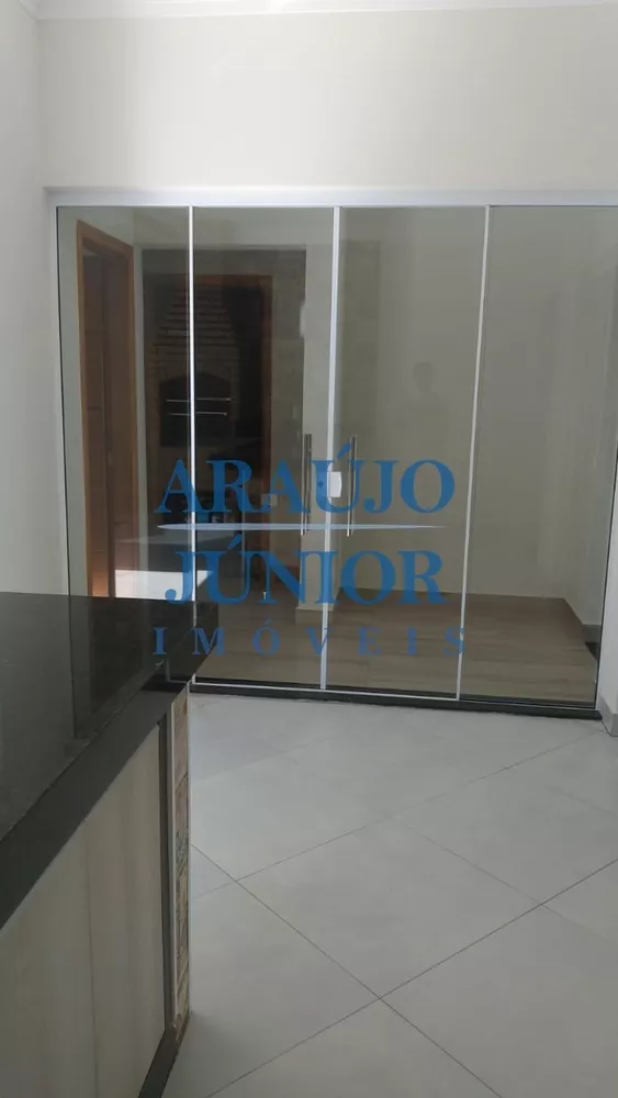 Casa, 3 quartos, 200 m² - Foto 8
