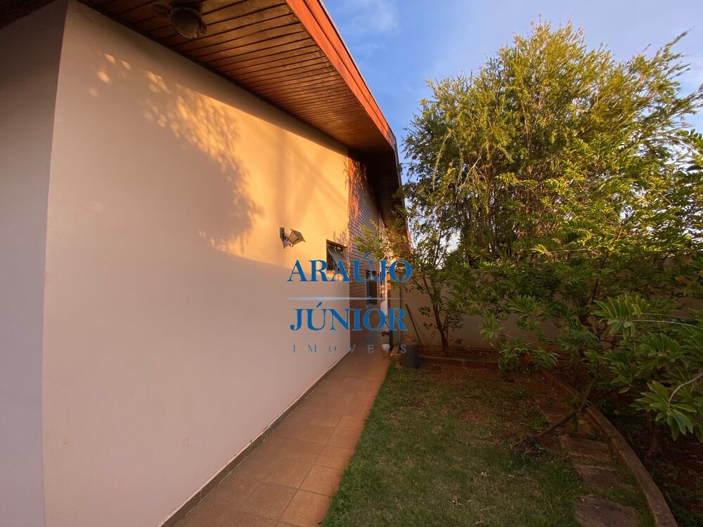 Casa, 3 quartos, 164 m² - Foto 1