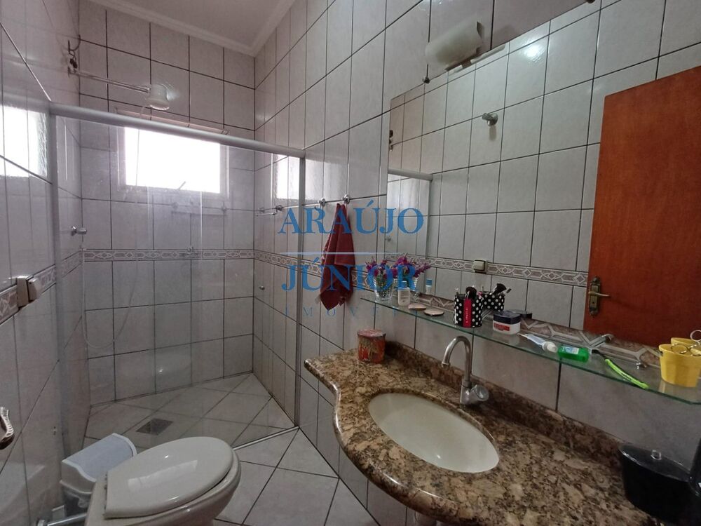 Casa para alugar com 2 quartos, 109m² - Foto 4