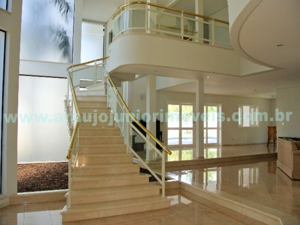 Casa à venda com 5 quartos - Foto 1