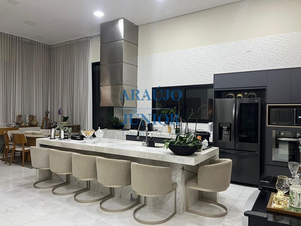 Casa, 3 quartos, 223 m² - Foto 50