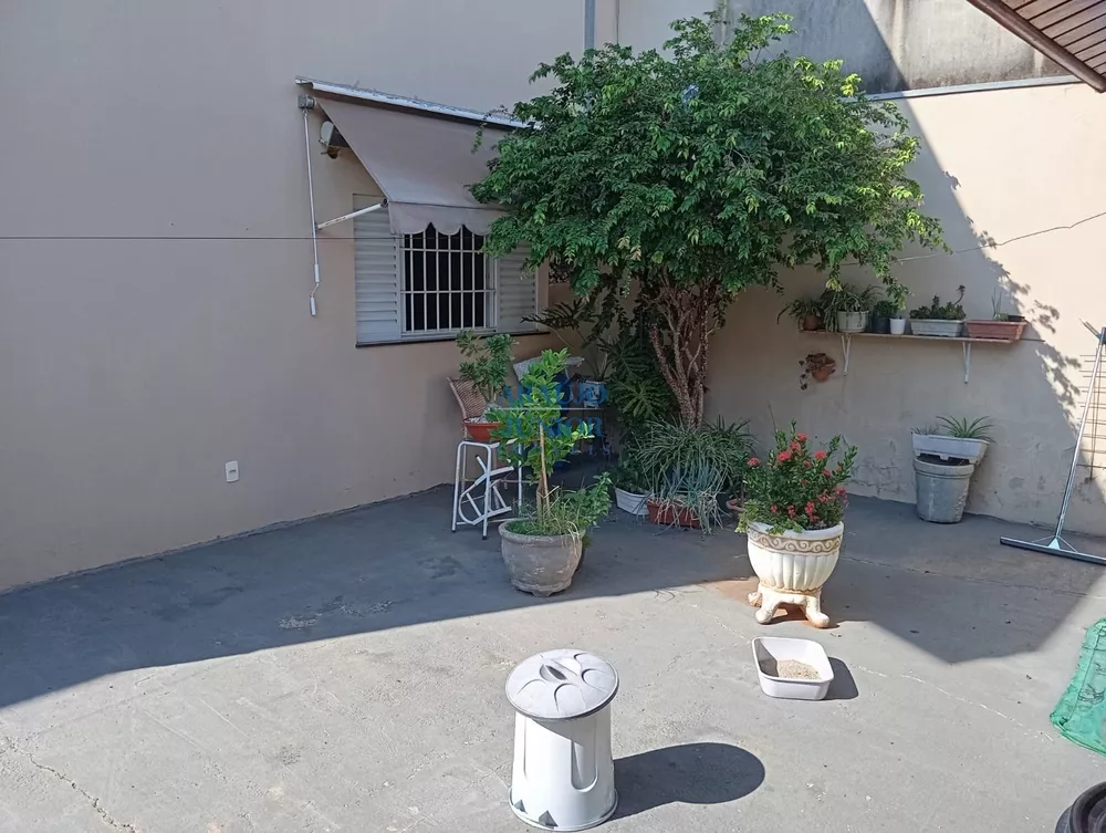 Casa, 3 quartos, 263 m² - Foto 13