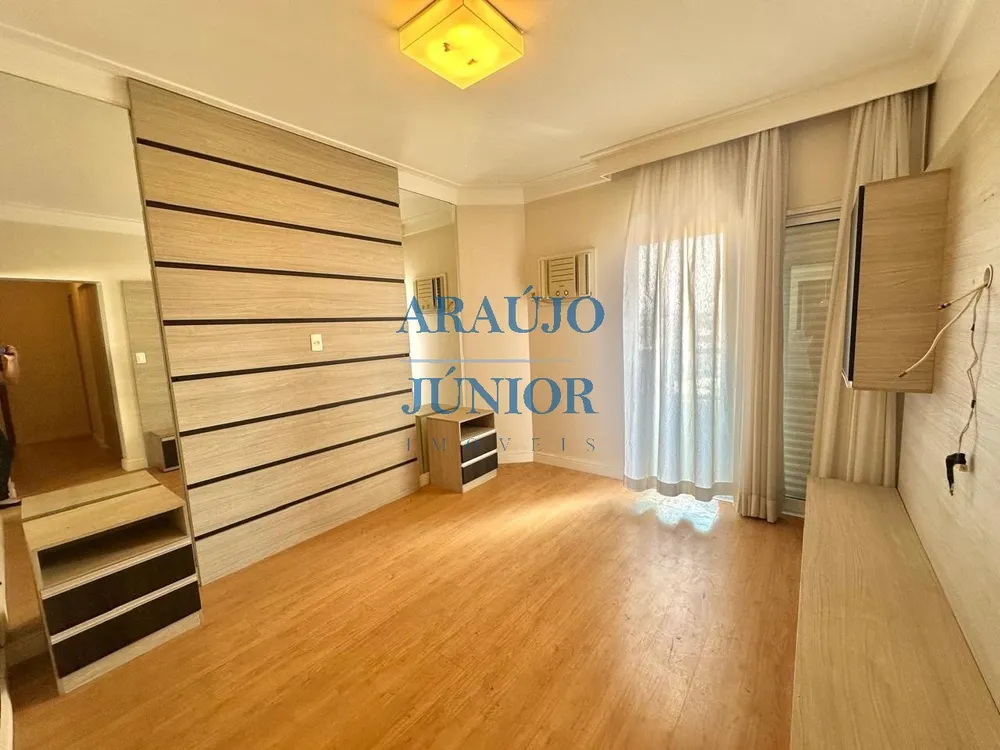 Apartamento, 3 quartos, 156 m² - Foto 1