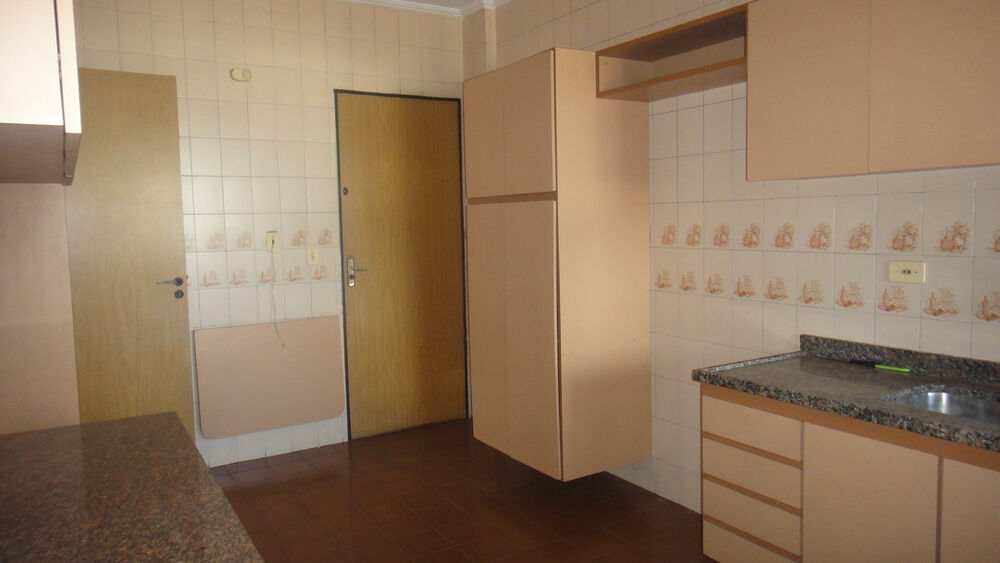 Apartamento à venda com 2 quartos, 90m² - Foto 4
