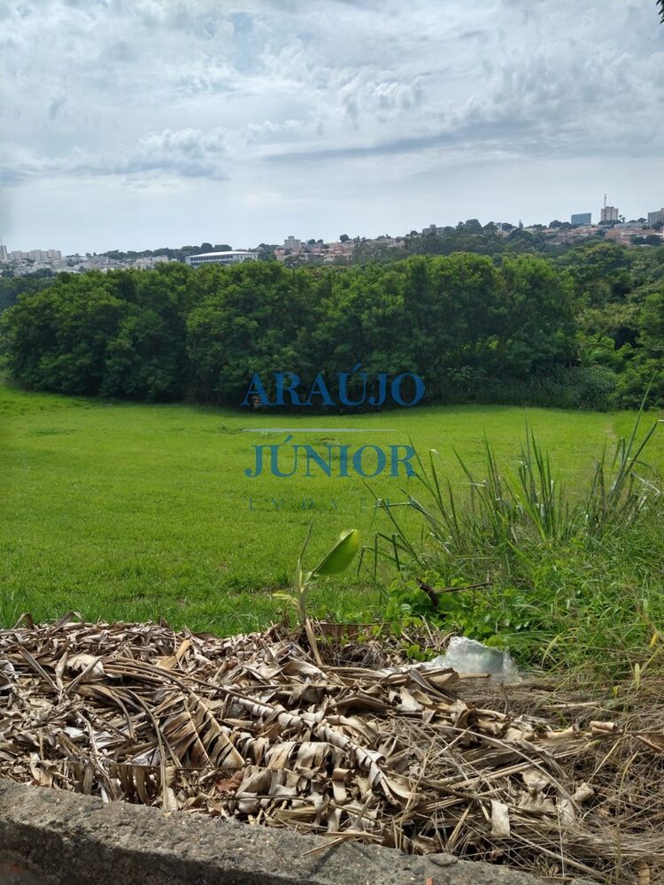 Terreno à venda, 1074m² - Foto 1