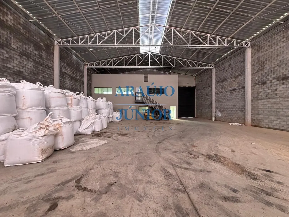 Depósito-Galpão, 700 m² - Foto 2