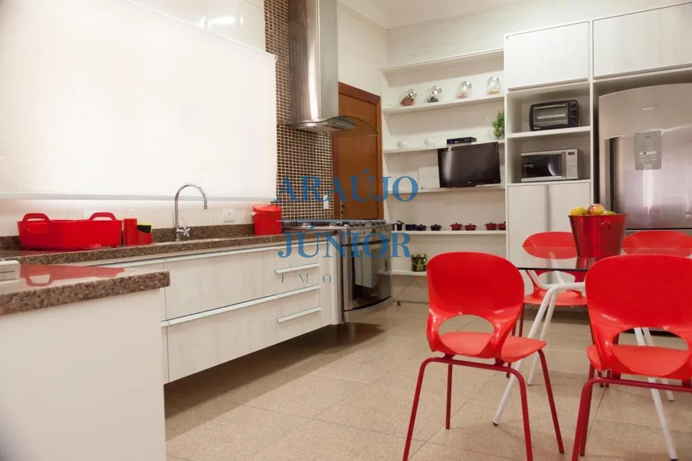 Casa, 3 quartos, 266 m² - Foto 7