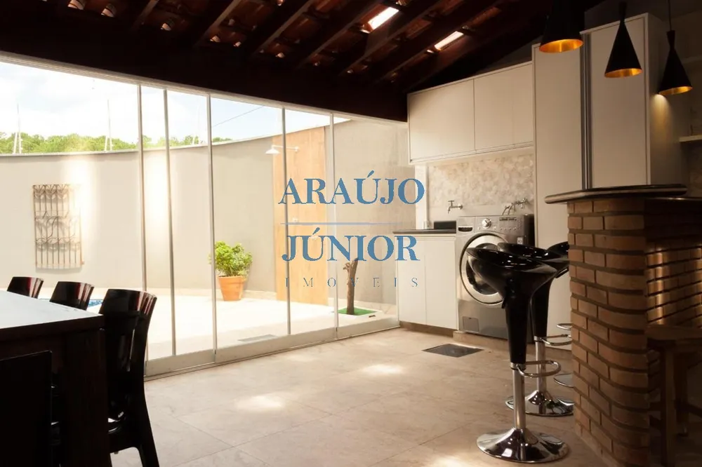 Casa, 3 quartos, 266 m² - Foto 8