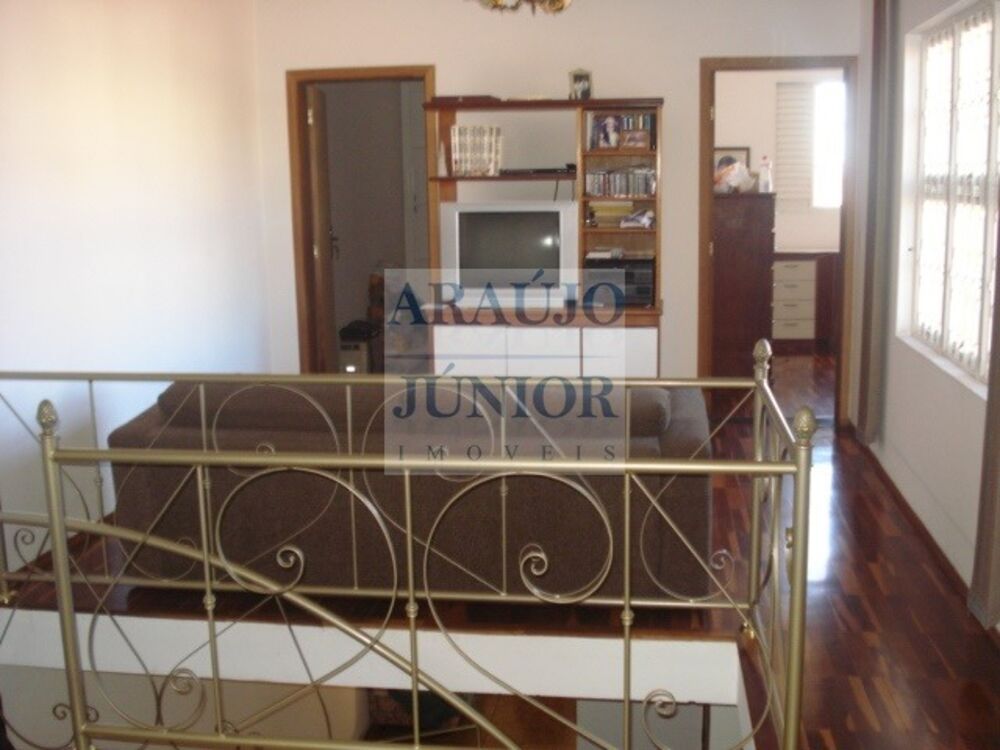 Casa, 3 quartos, 220 m² - Foto 3