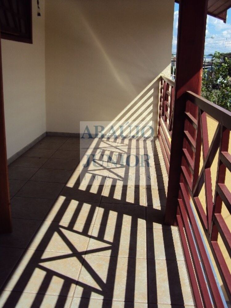 Casa, 3 quartos, 220 m² - Foto 4
