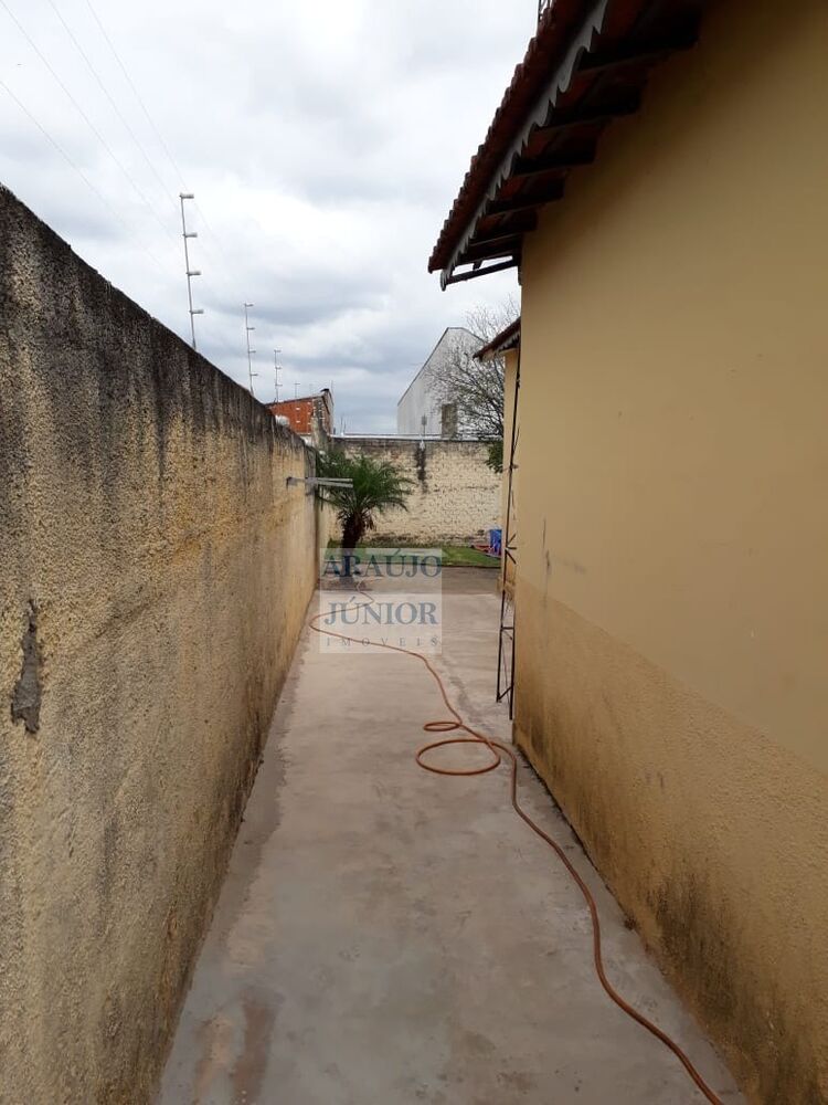 Casa, 3 quartos, 250 m² - Foto 4