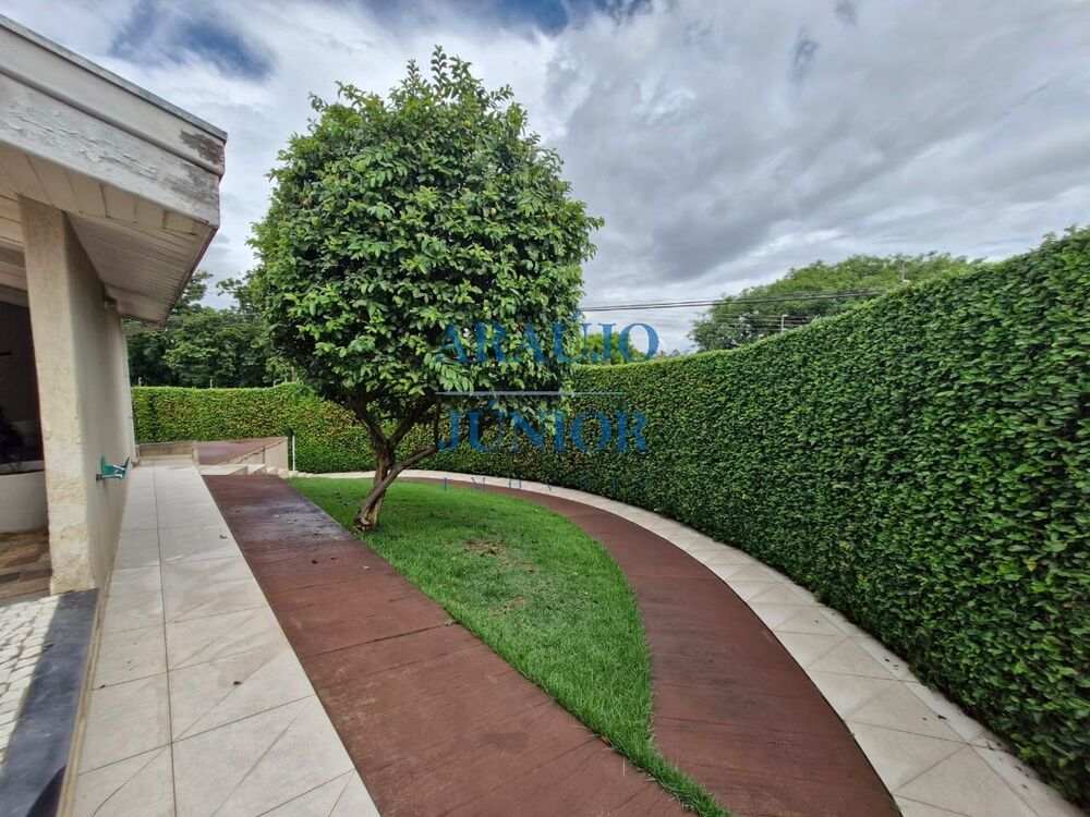 Casa à venda com 3 quartos, 202m² - Foto 8