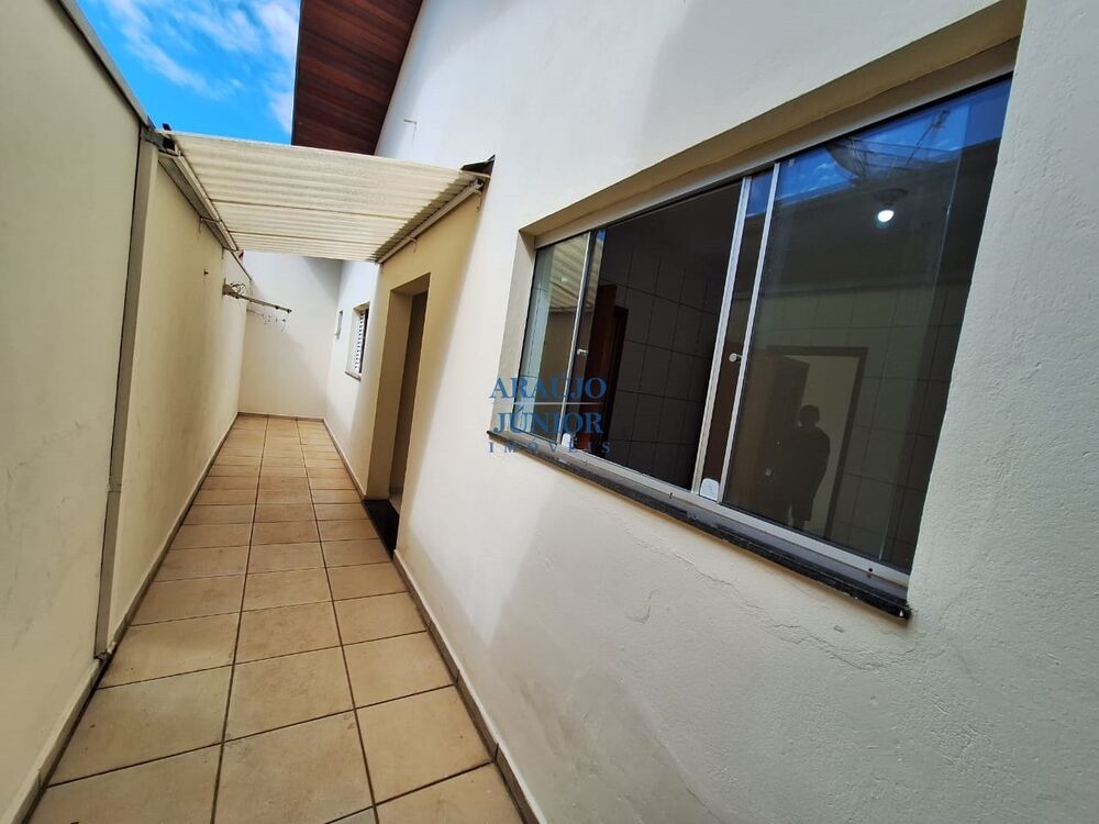 Casa, 3 quartos, 130 m² - Foto 4