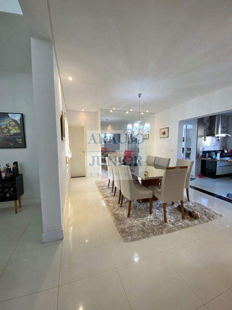 Casa à venda com 3 quartos, 300m² - Foto 30