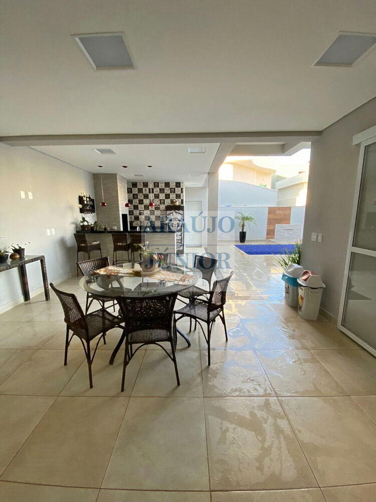 Casa à venda com 3 quartos, 300m² - Foto 52