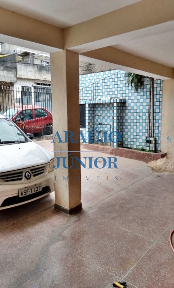 Casa, 5 quartos, 168 m² - Foto 1