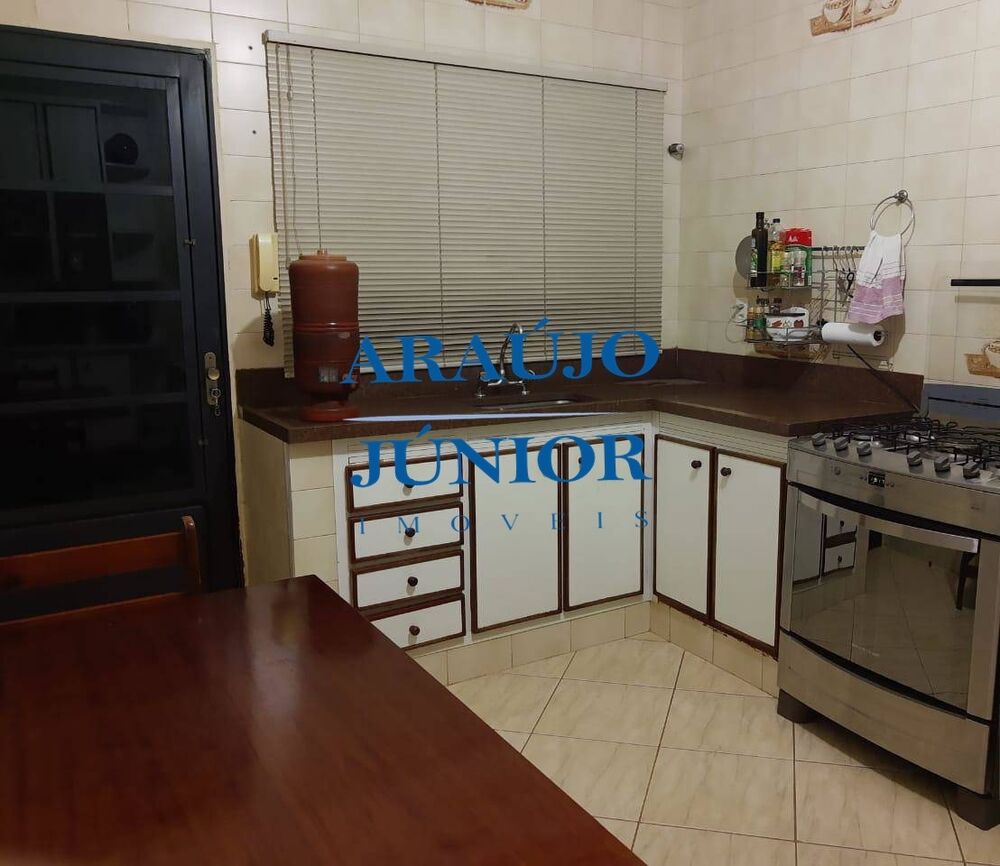 Casa, 3 quartos, 184 m² - Foto 26
