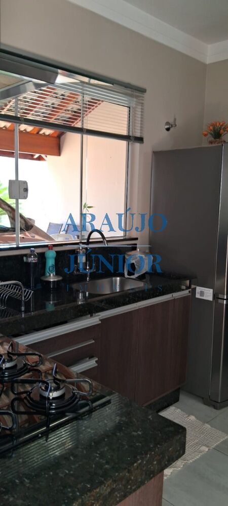 Casa à venda com 3 quartos, 133m² - Foto 11