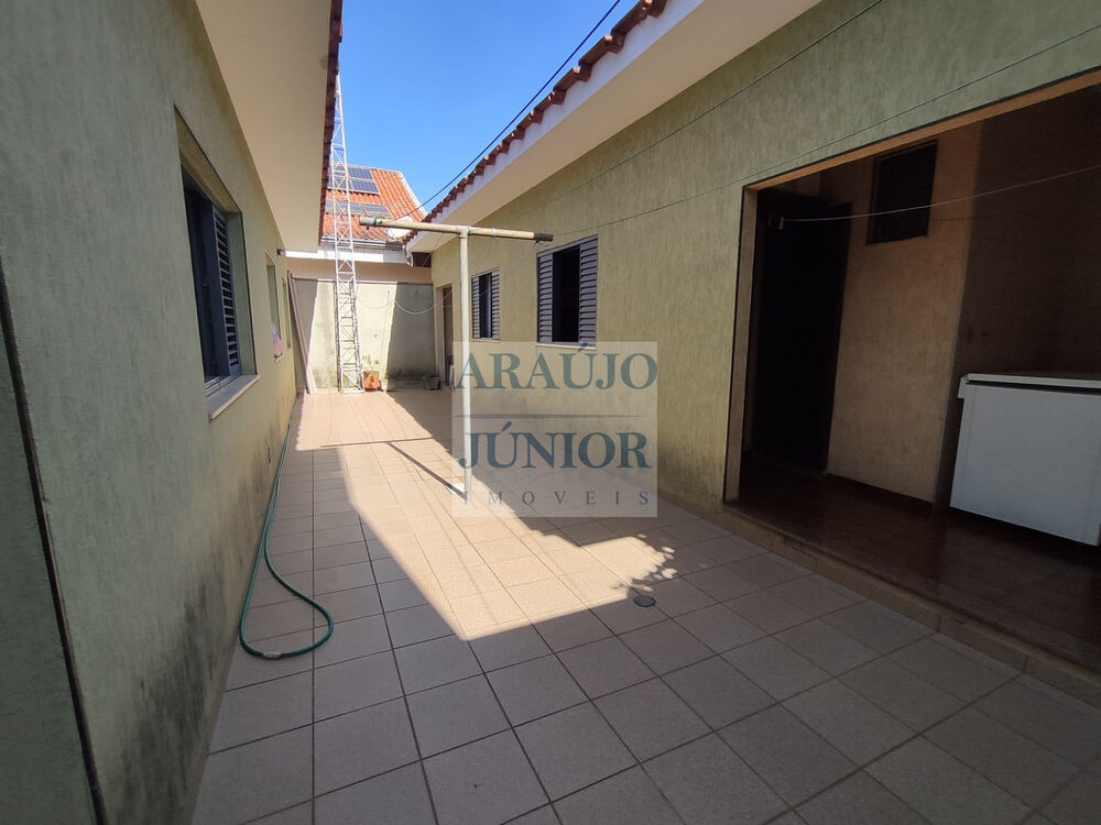 Casa, 3 quartos, 190 m² - Foto 2