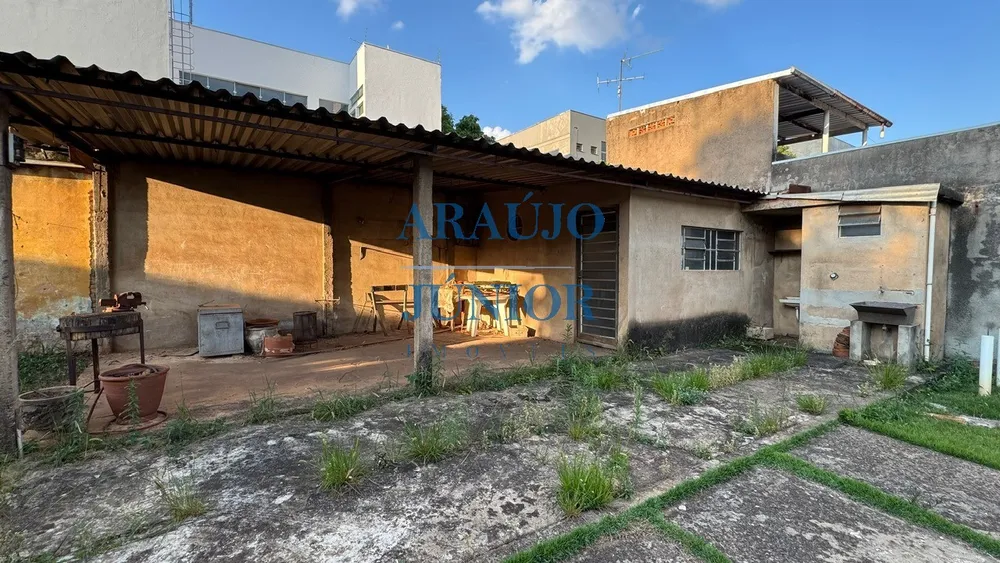 Casa, 3 quartos, 241 m² - Foto 3