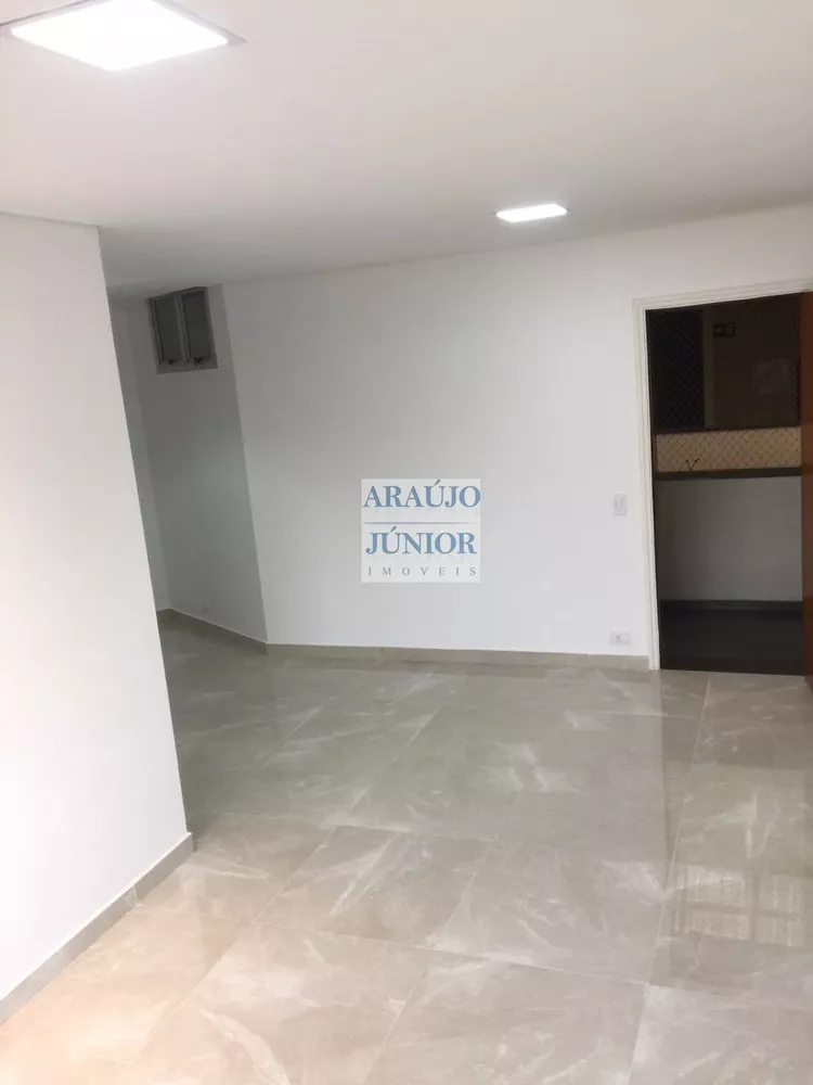 Apartamento à venda com 3 quartos, 108m² - Foto 7