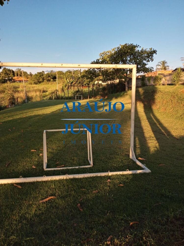 Chácara à venda com 3 quartos, 230m² - Foto 5
