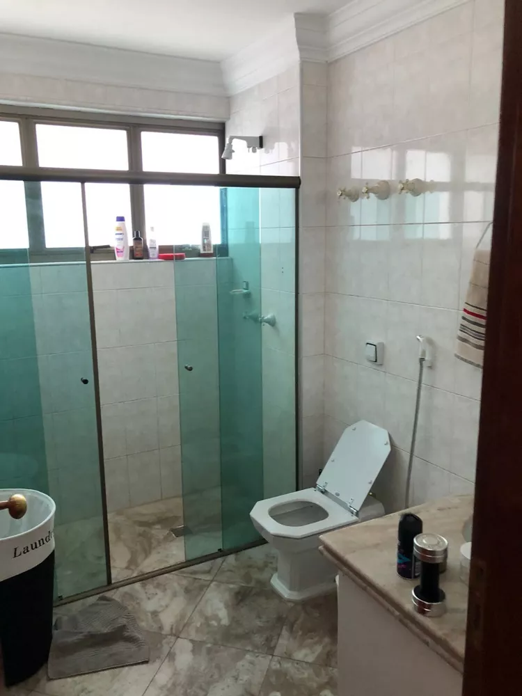 Apartamento à venda com 4 quartos, 223m² - Foto 13