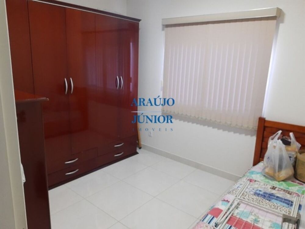 Casa à venda com 3 quartos, 235m² - Foto 4
