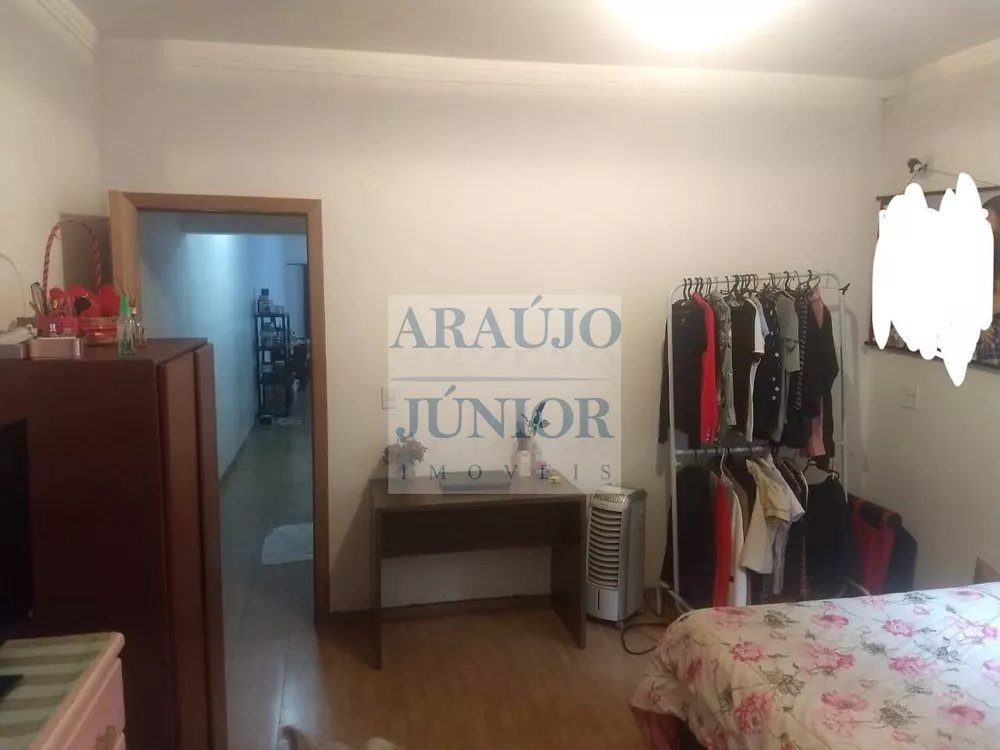 Casa à venda com 2 quartos, 130m² - Foto 17