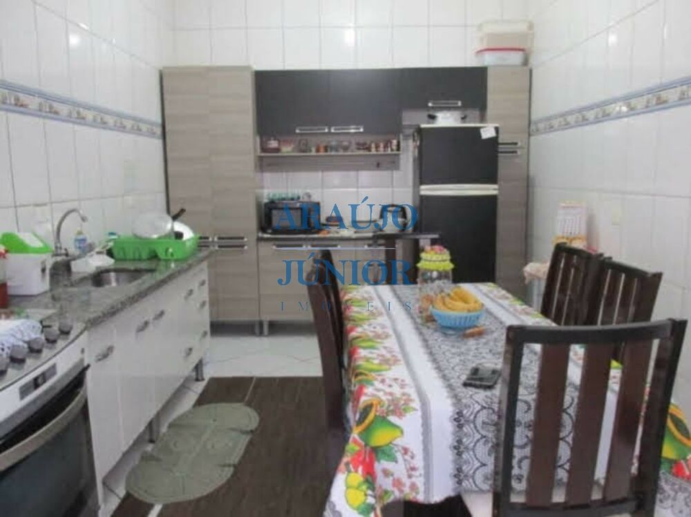 Casa à venda com 3 quartos, 185m² - Foto 5