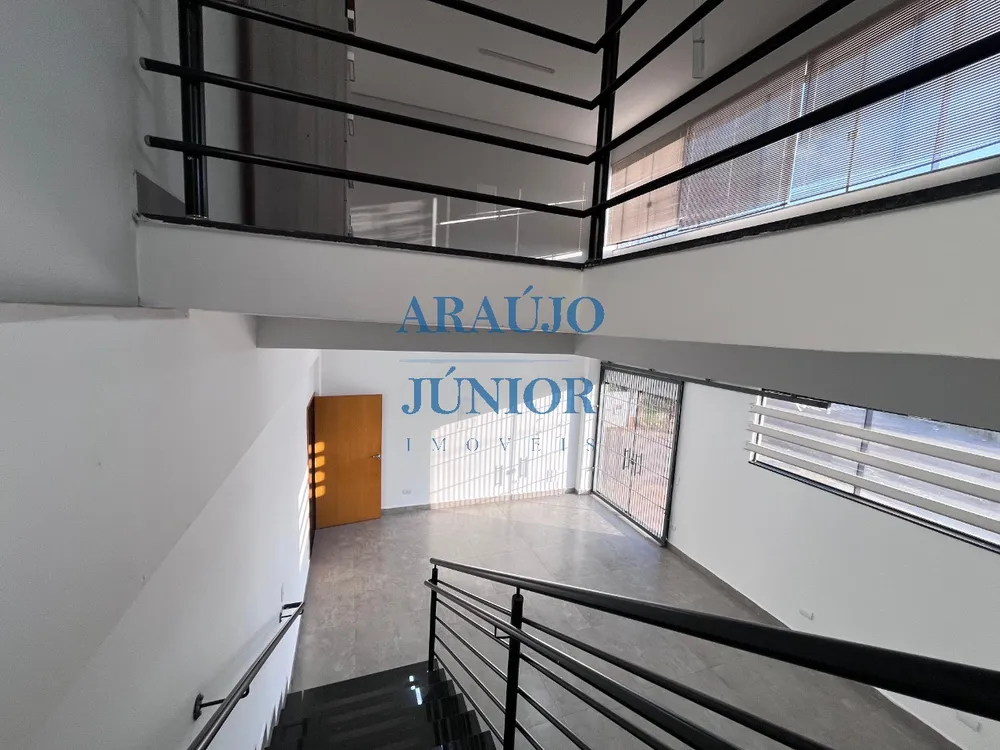 Depósito-Galpão, 680 m² - Foto 2