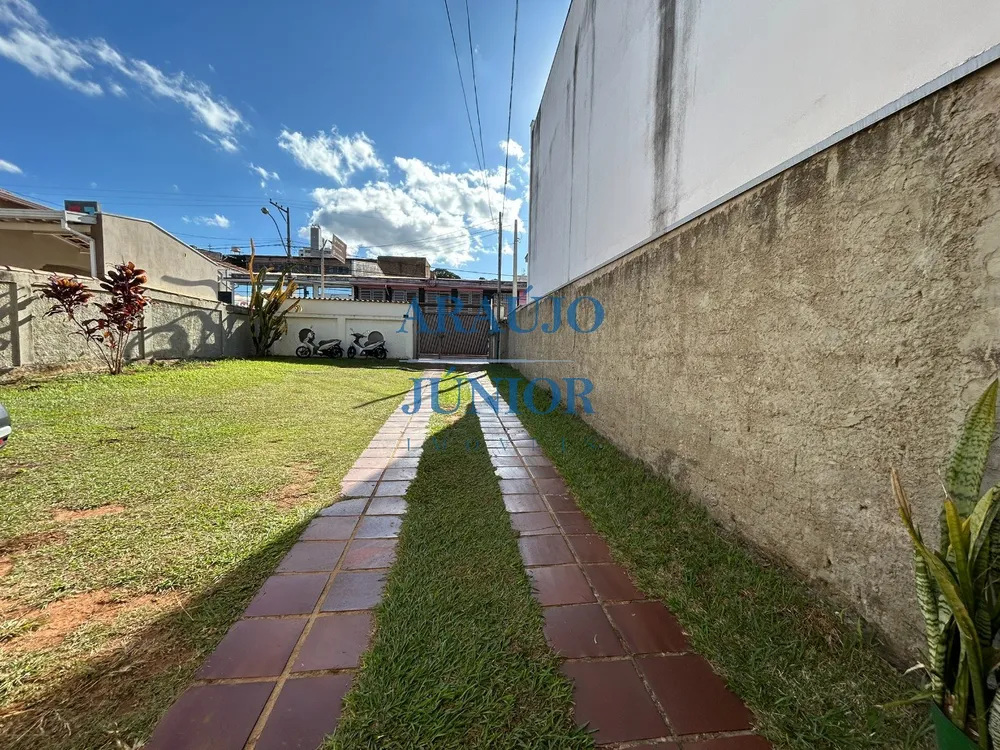 Casa, 2 quartos, 200 m² - Foto 2