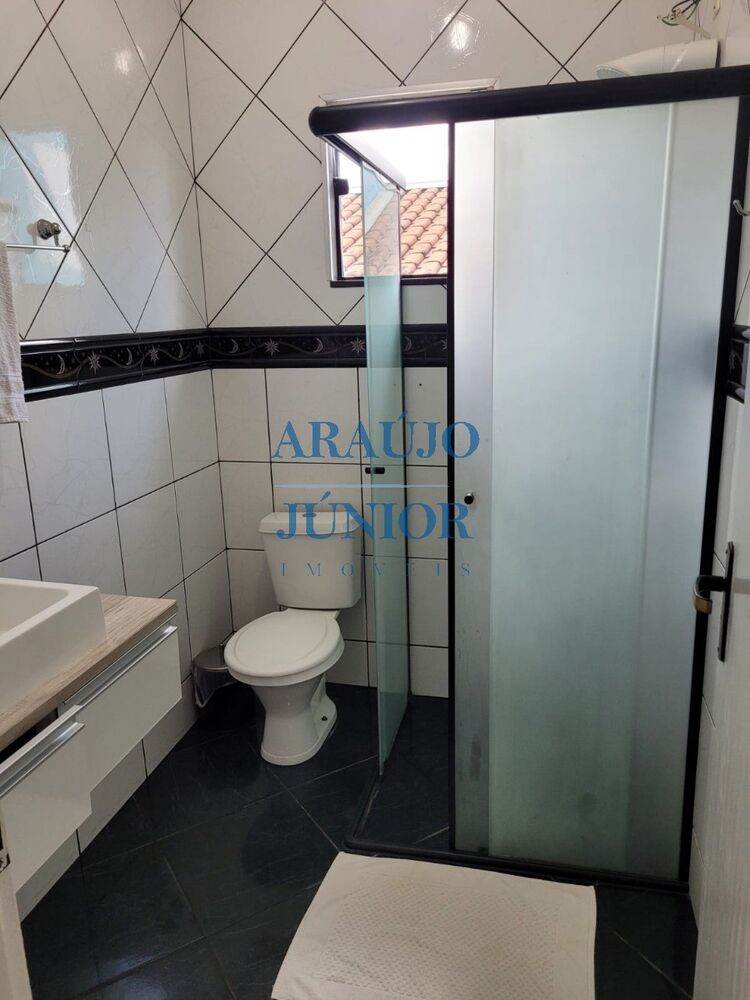 Casa, 3 quartos, 220 m² - Foto 3