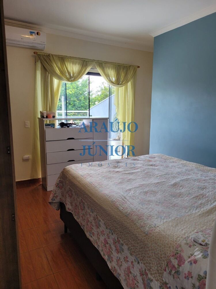 Casa, 3 quartos, 220 m² - Foto 2