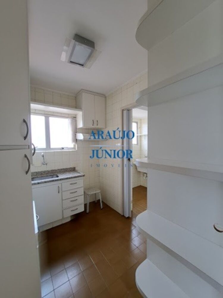 Apartamento à venda com 2 quartos, 60m² - Foto 3