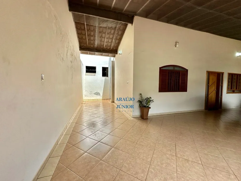 Casa, 3 quartos, 272 m² - Foto 4