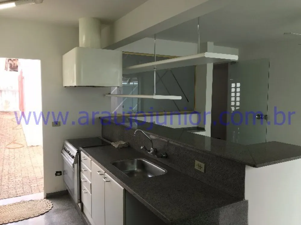 Casa, 3 quartos, 178 m² - Foto 2