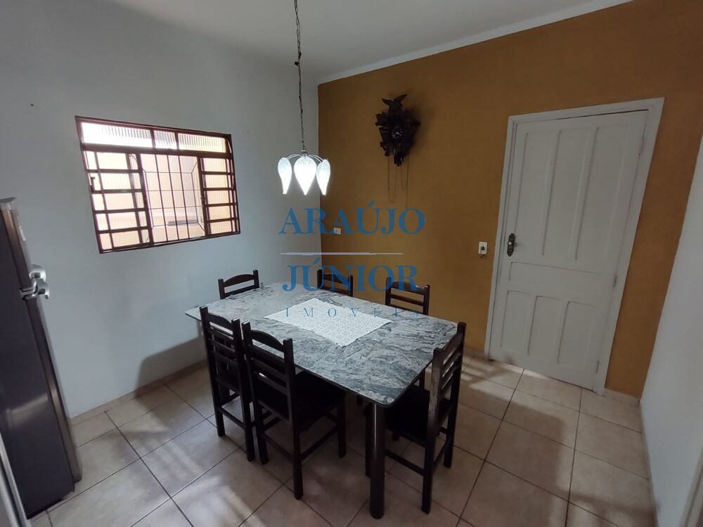 Casa, 4 quartos, 330 m² - Foto 3