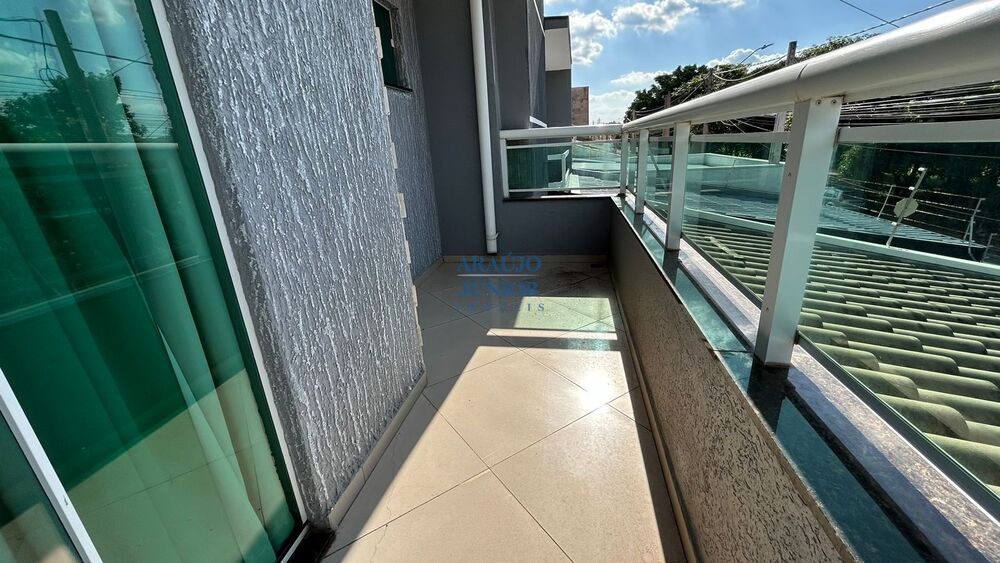 Casa à venda com 3 quartos, 216m² - Foto 8
