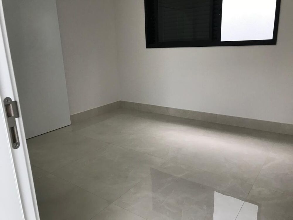 Casa, 3 quartos, 220 m² - Foto 1