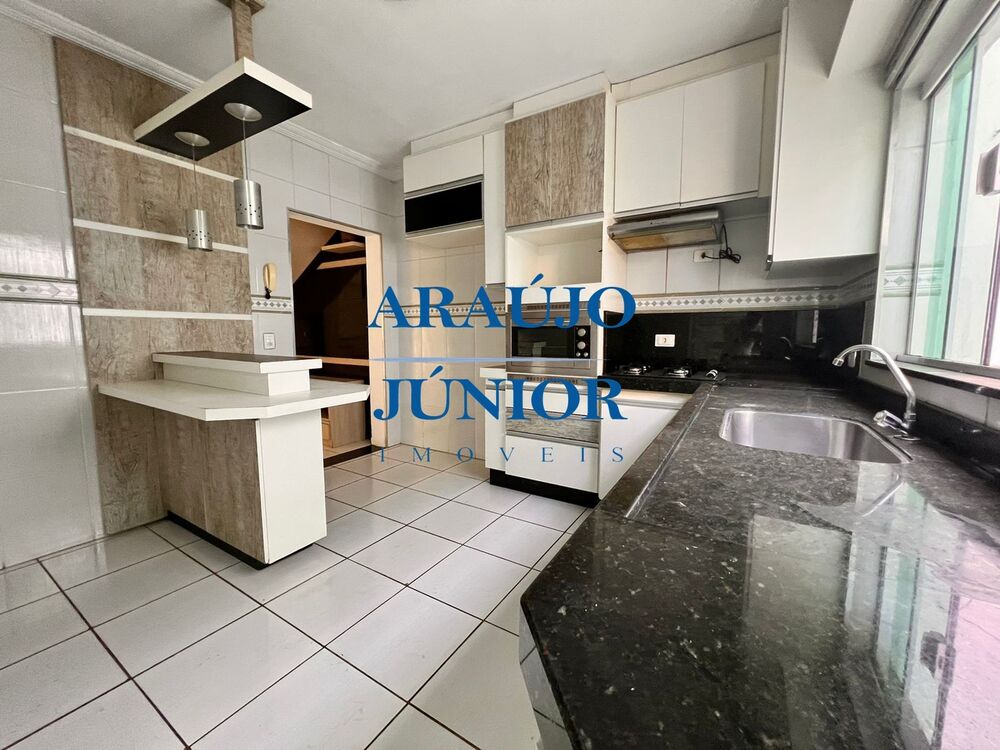 Casa, 3 quartos, 132 m² - Foto 3