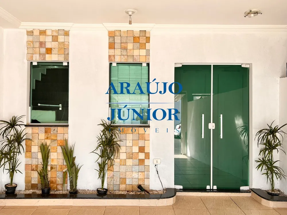 Casa, 3 quartos, 132 m² - Foto 1