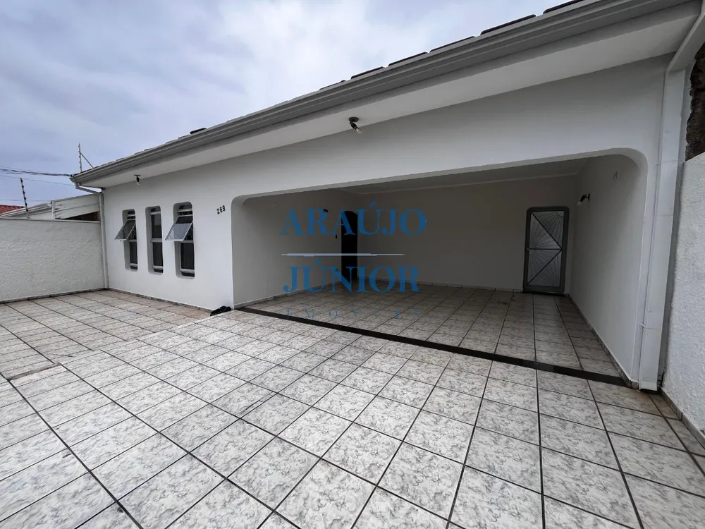 Casa, 3 quartos, 176 m² - Foto 1