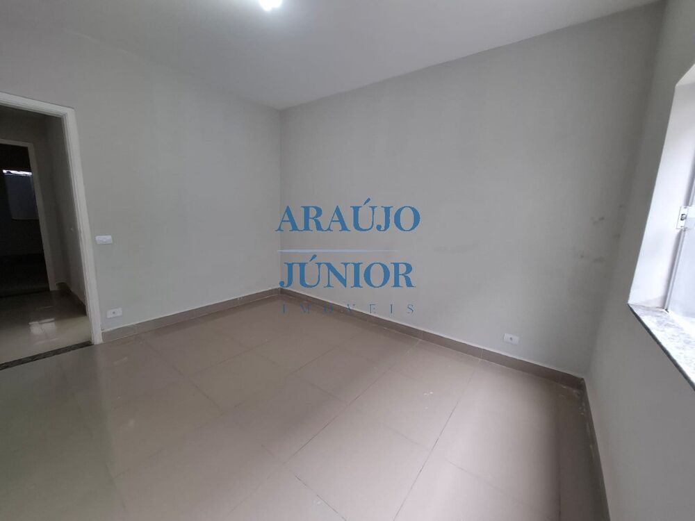 Casa para alugar com 2 quartos, 98m² - Foto 2