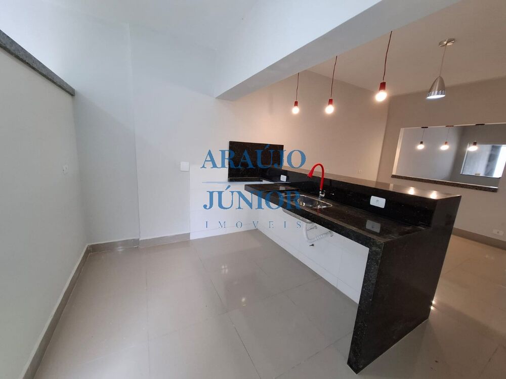 Casa para alugar com 2 quartos, 98m² - Foto 13